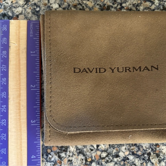 David Yurman Tan Suede Pouch with magnetic closure. - Picture 4 of 5